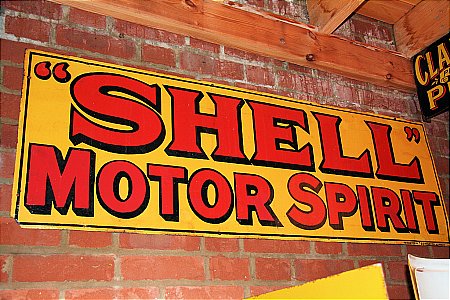 SHELL MOTOR SPIRIT - click to enlarge